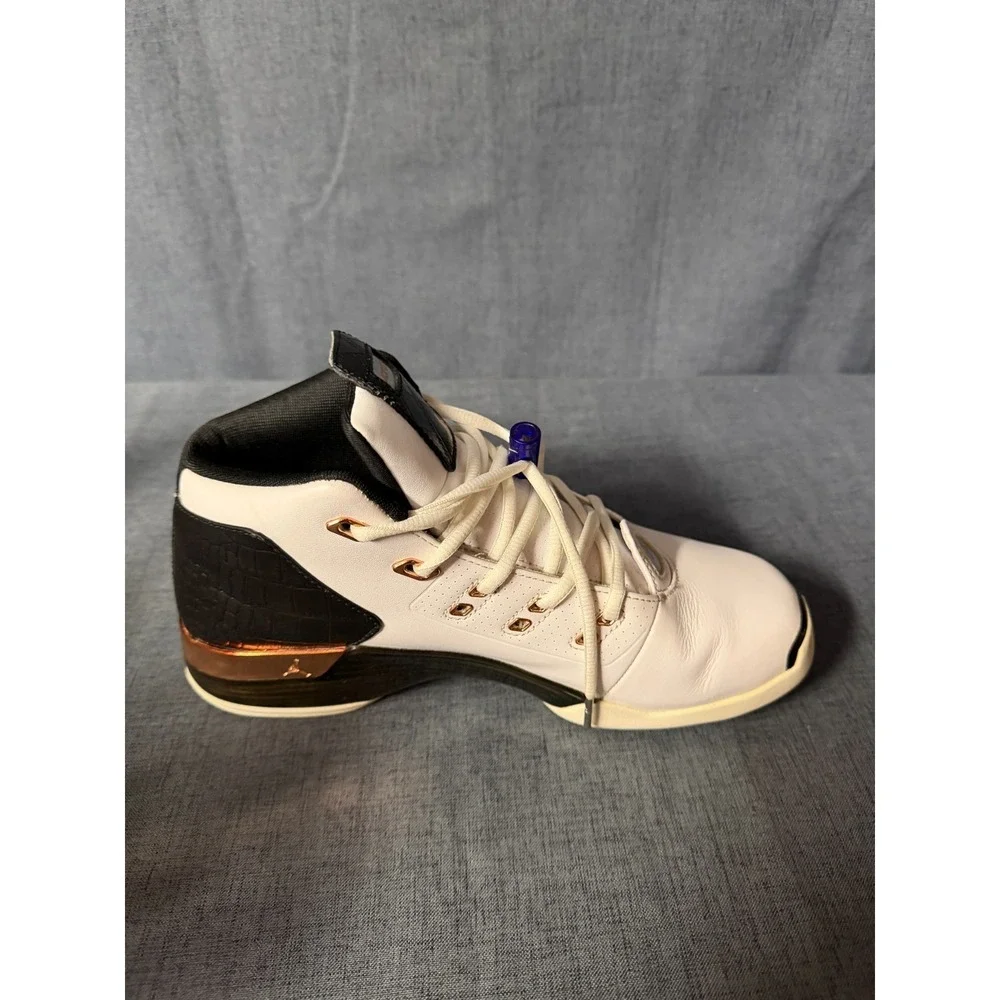 Air Jordan 17 Retro Copper 832816 122 Size 8.5